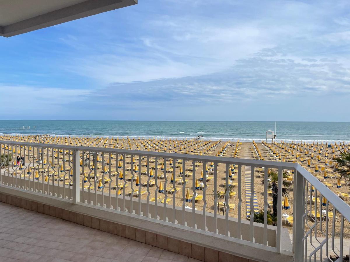 Fronte Mare-residence Union 9 *
